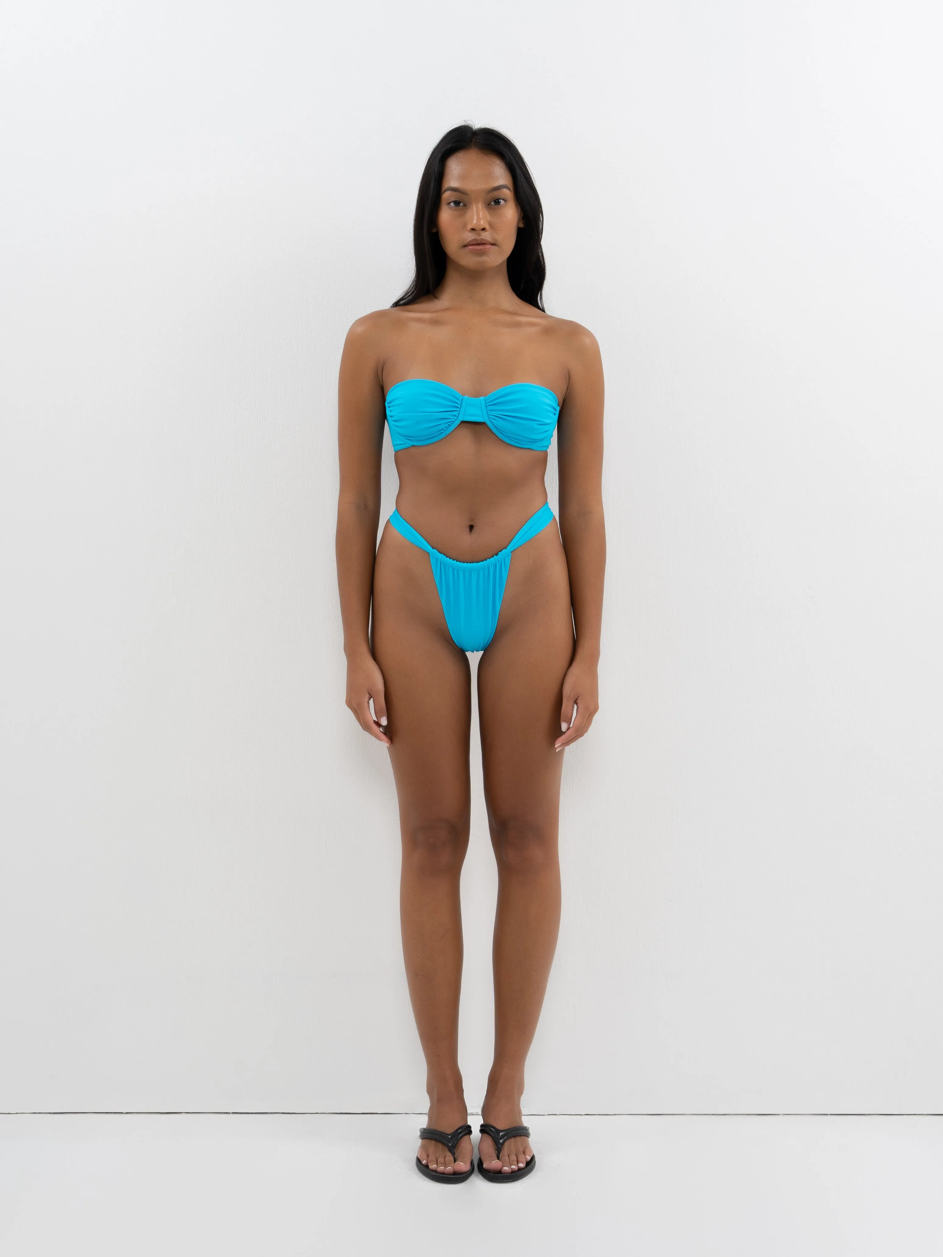 Bare Bottoms — Morph