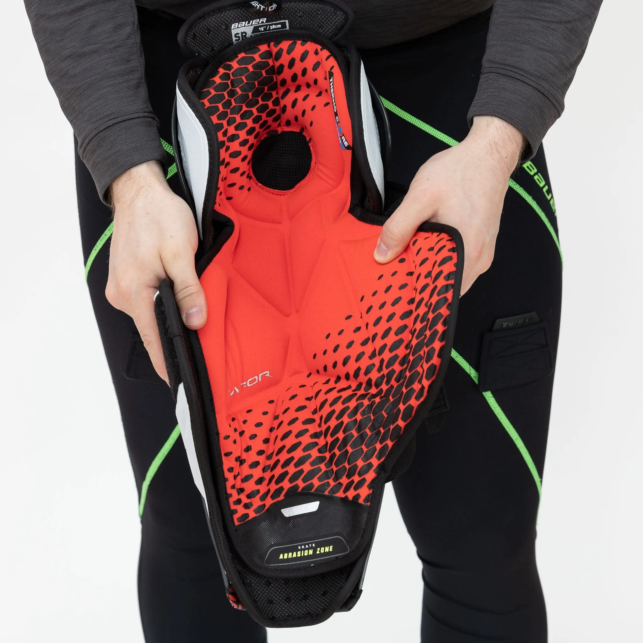 Bauer Vapor Hyperlite Intermediate Hockey Shin Guards