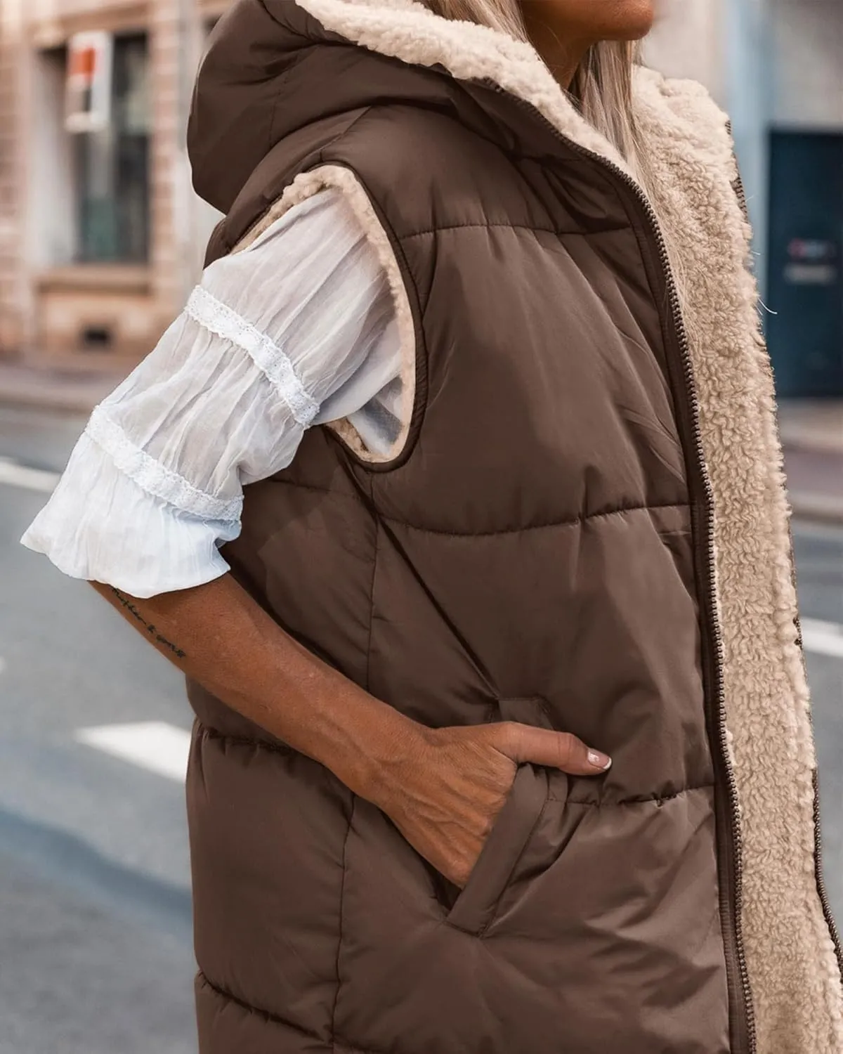 BTFBM Fall Long Puffer Vest Women Sleeveless Hooded Reversible Fleece Sherpa Jacket Zip Up Winter Coat Outerwear Vests