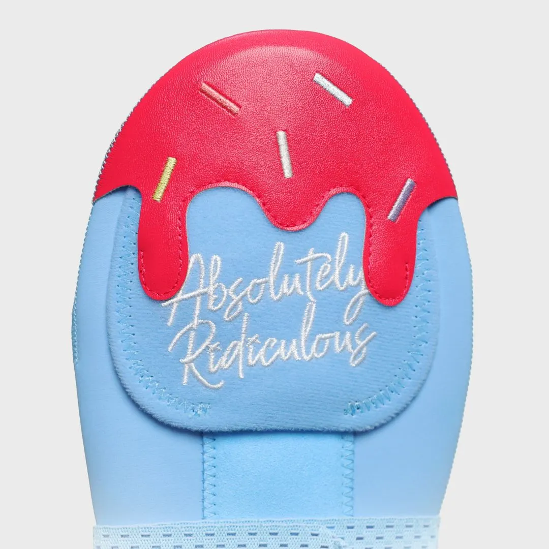 cotton candy sliding mitt