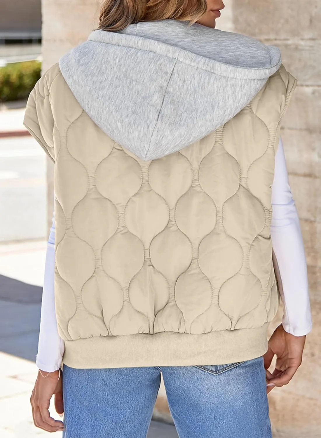 EVALESS Hooded Puffer Vest Women 2024 Zip Up Sleeveless Quilted Vests with Pockets