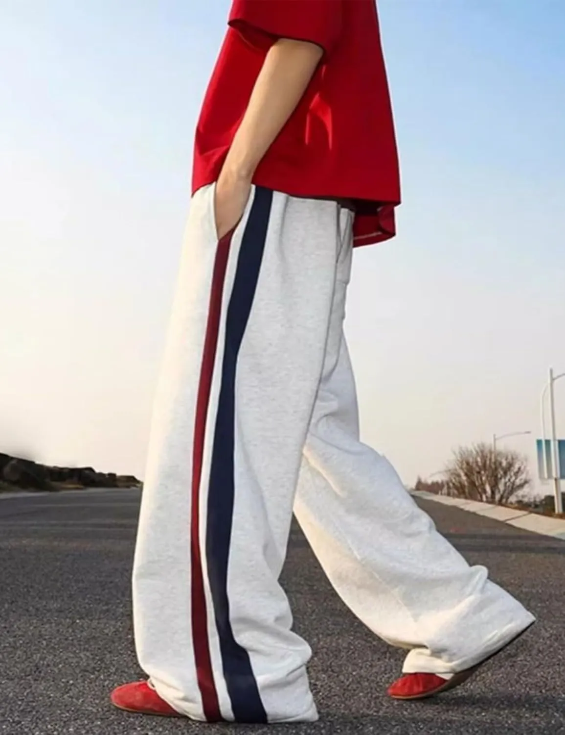 FCOOLYEET Mens Wide Leg Sweatpants Y2k Baggy Track Pants Drawstring Pants Open Bottom Sweatpants for Women