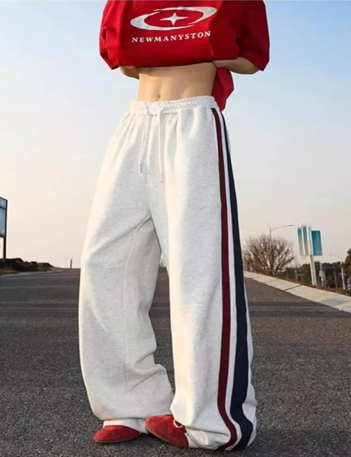 FCOOLYEET Mens Wide Leg Sweatpants Y2k Baggy Track Pants Drawstring Pants Open Bottom Sweatpants for Women