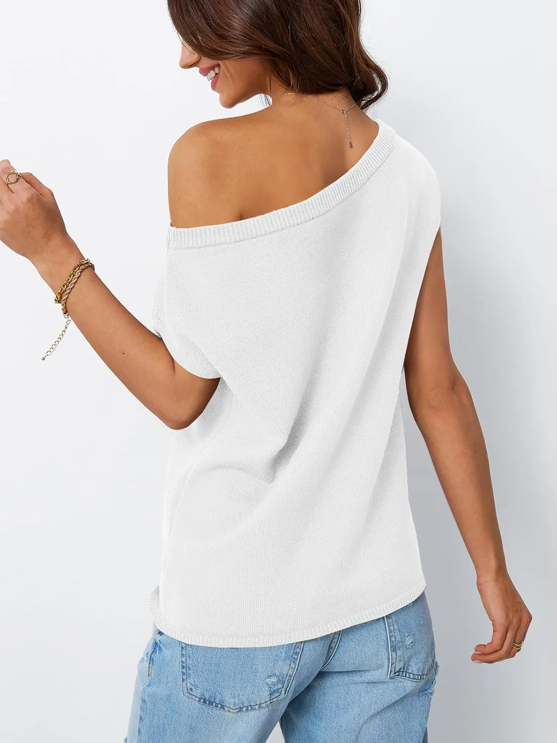 LILLUSORY Womens Summer Fashion Off The Shoulder Sweaters Vacation Trendy Going Out Tops Lightweight Knit Pullover 2025