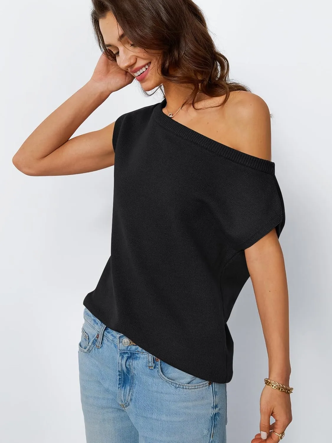 LILLUSORY Womens Summer Fashion Off The Shoulder Sweaters Vacation Trendy Going Out Tops Lightweight Knit Pullover 2025