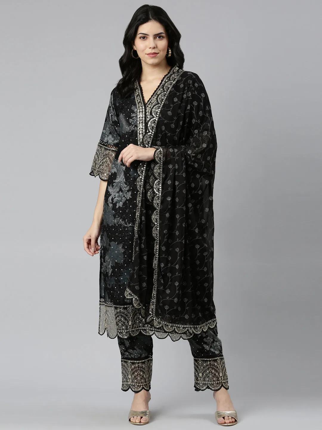 Neeru's Black Regular Straight Printed Readymade Suits