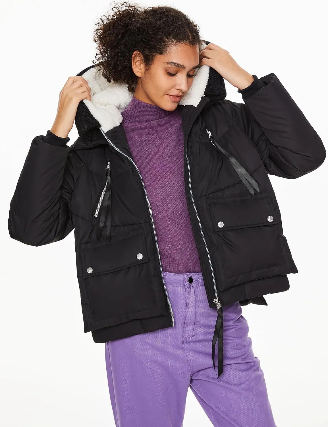 Orolay Women's Cropped Puffer Jacket - Patchwork Designed Down Coat Stand Collar Hooded Outerwear with Pockets