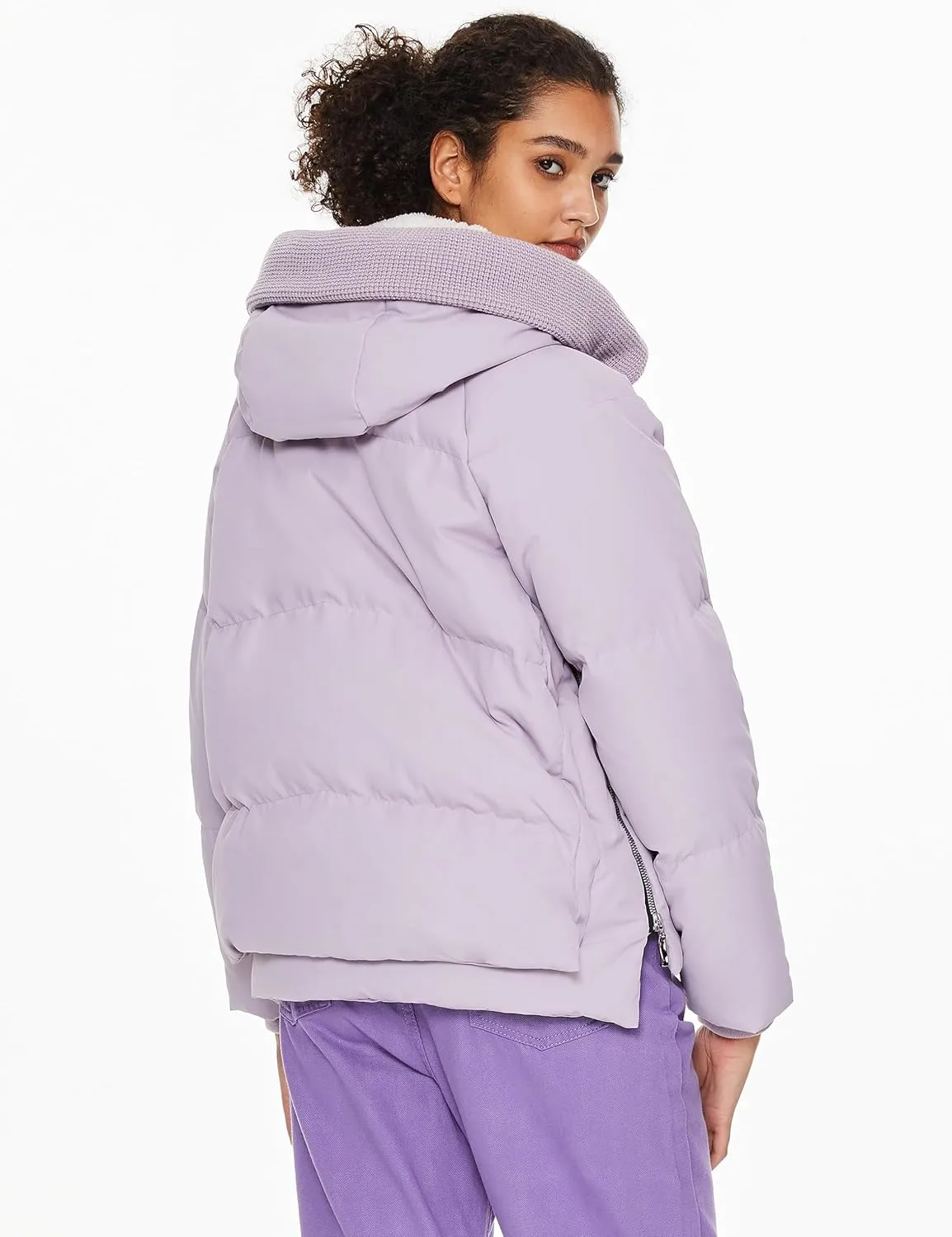 Orolay Women's Cropped Puffer Jacket - Patchwork Designed Down Coat Stand Collar Hooded Outerwear with Pockets