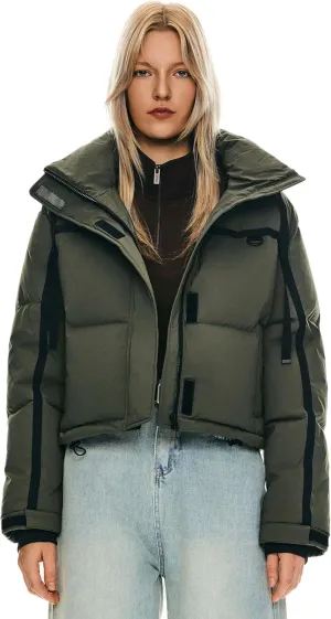 Orolay Women's Cropped Puffer Jacket Winter Quilted Short Down Coat Warm Hooded Zip Fashion Outerwear with Pockets