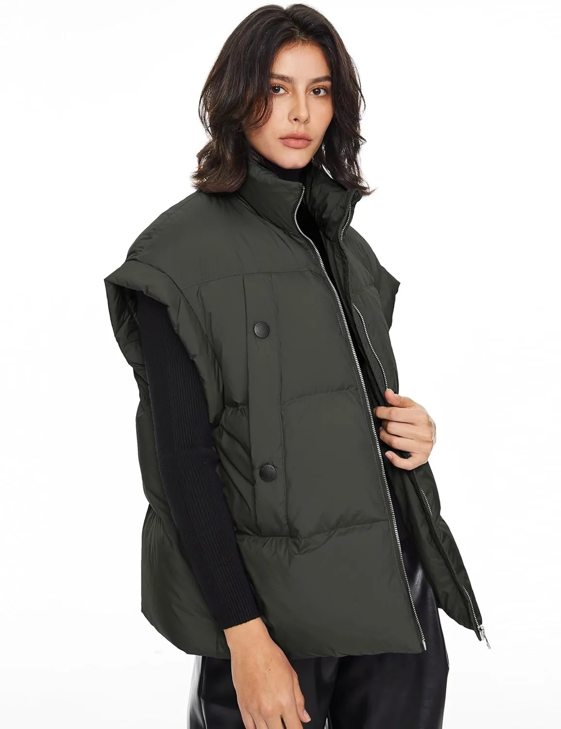 Orolay Women's Puffer Down Vest Oversized Warm Sleeveless Jacket Fashion Quilted Outerwear Gilet with Stand Collar