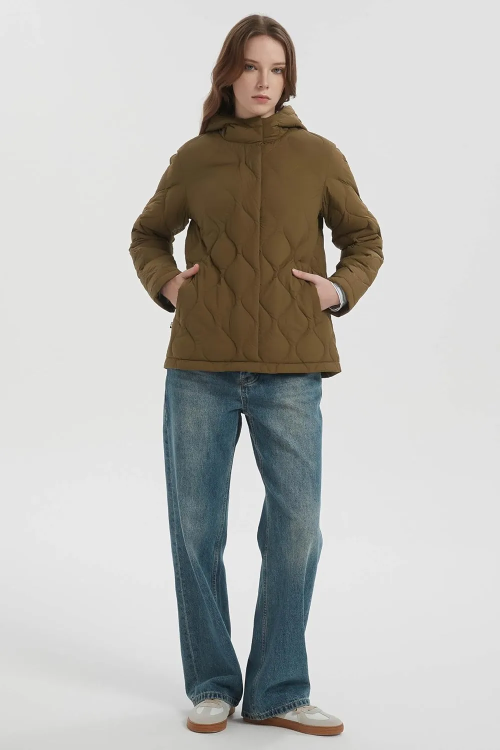 Orolay Women's Quilted Down Jacket Lightweight Hooded Puffer Coat Long Sleeve Warm Outerwear with Pockets