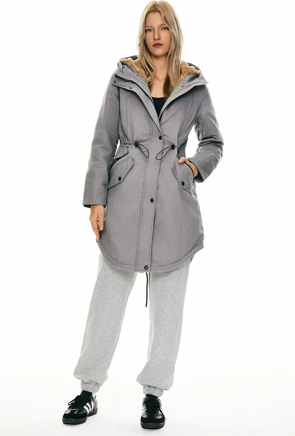 Orolay Women's Thicken Fleece Lined Parka Winter Coat Hooded Jacket with Pockets