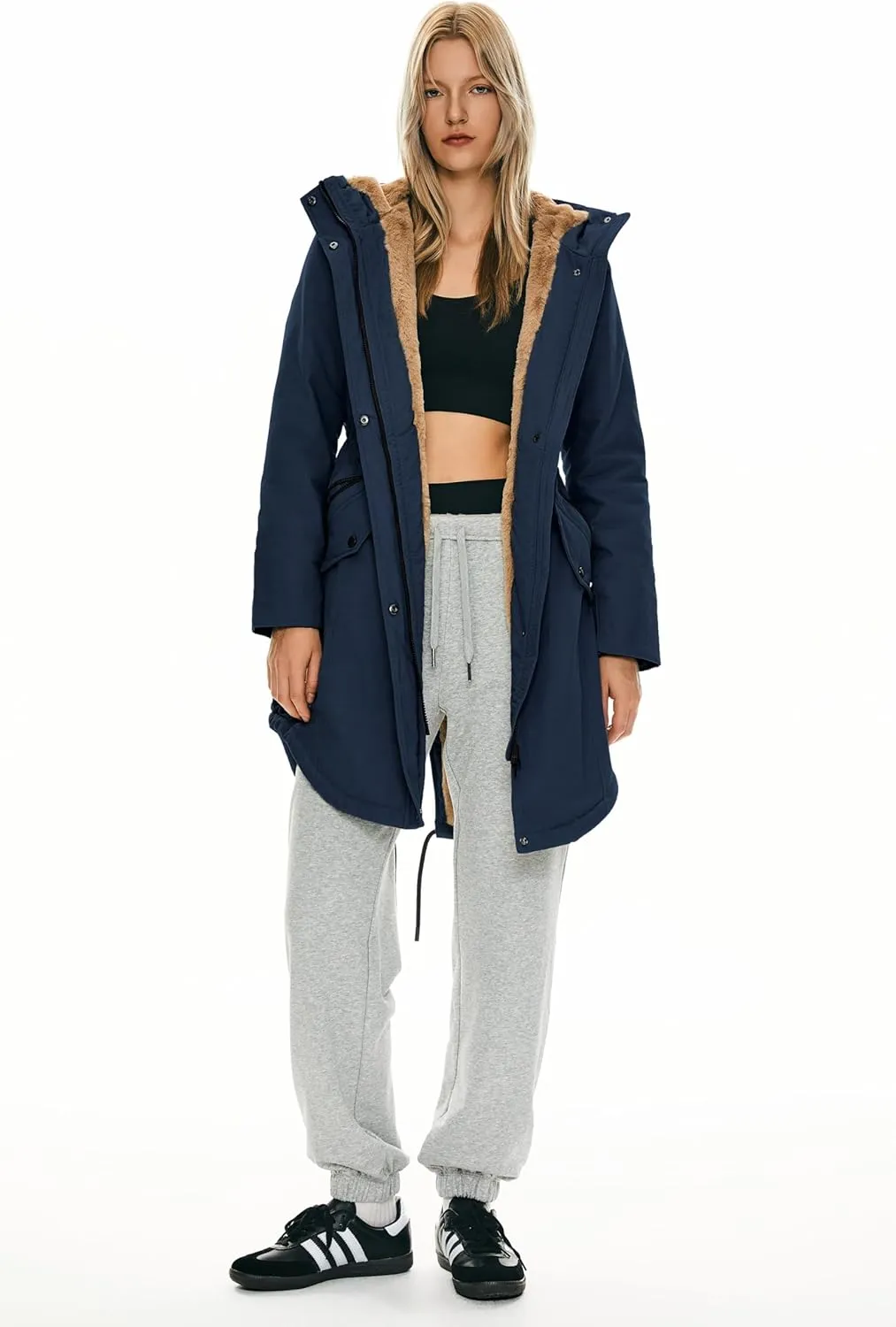 Orolay Women's Thicken Fleece Lined Parka Winter Coat Hooded Jacket with Pockets