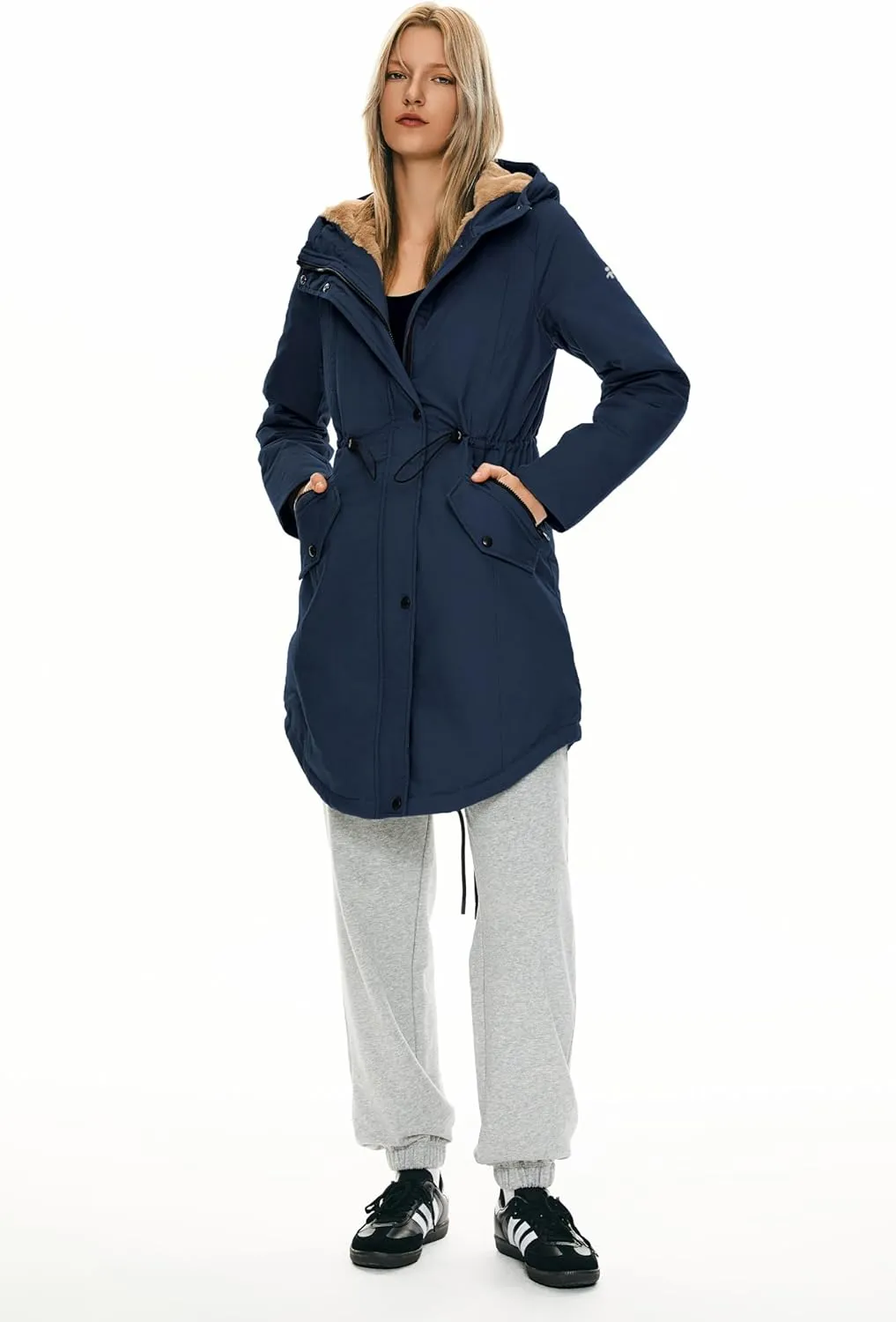 Orolay Women's Thicken Fleece Lined Parka Winter Coat Hooded Jacket with Pockets