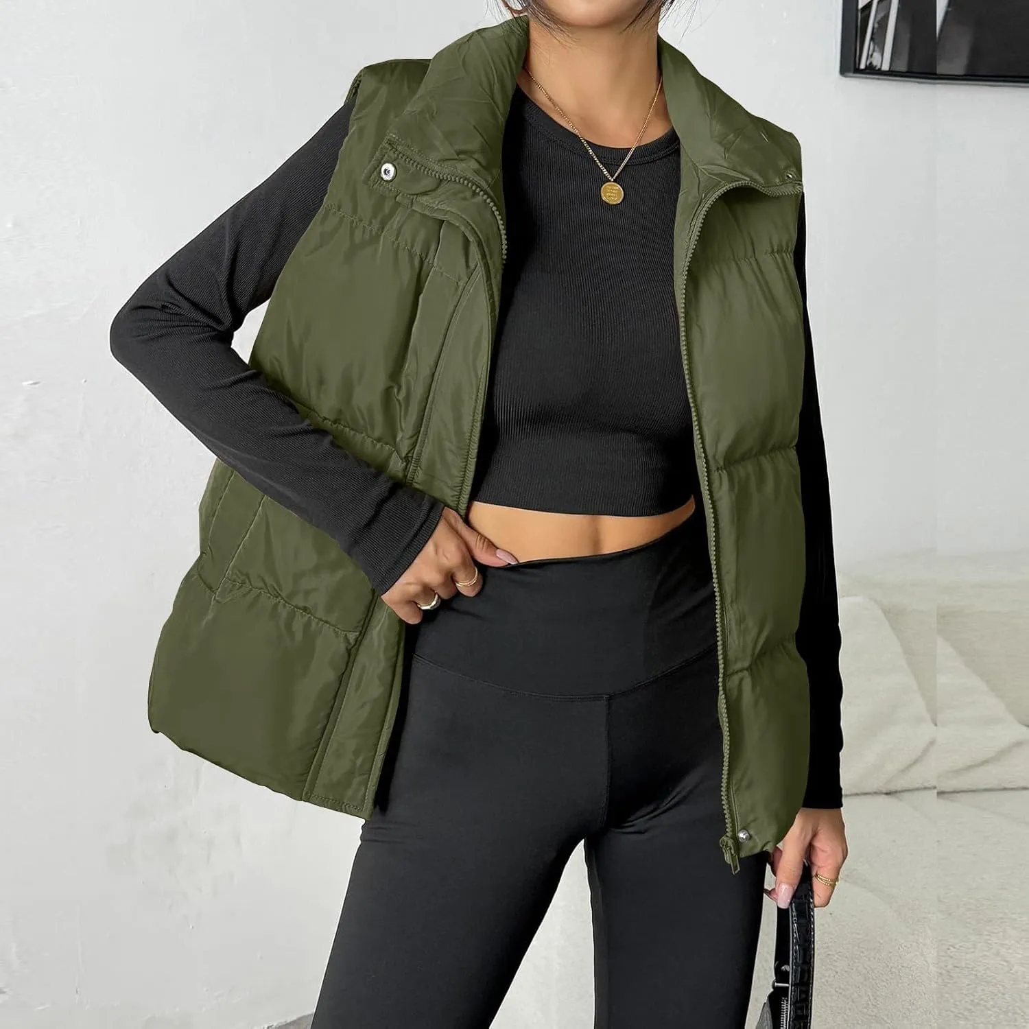 Puffer Vest Women Lightweight Zip Up Jackets with Pockets Fall Casual Stand Collar Padded Quilted Waistcoat Vest