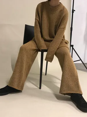 Solid Color Loose Knit Suit