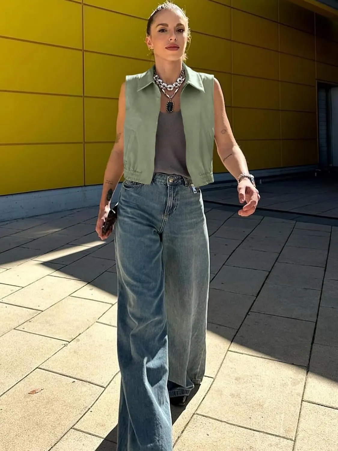 Tankaneo Womens Cropped Cargo Vest Tops Summer Trendy Sleeveless Zip Up Jacket Y2k Going Out Elastic Hem Outerwear
