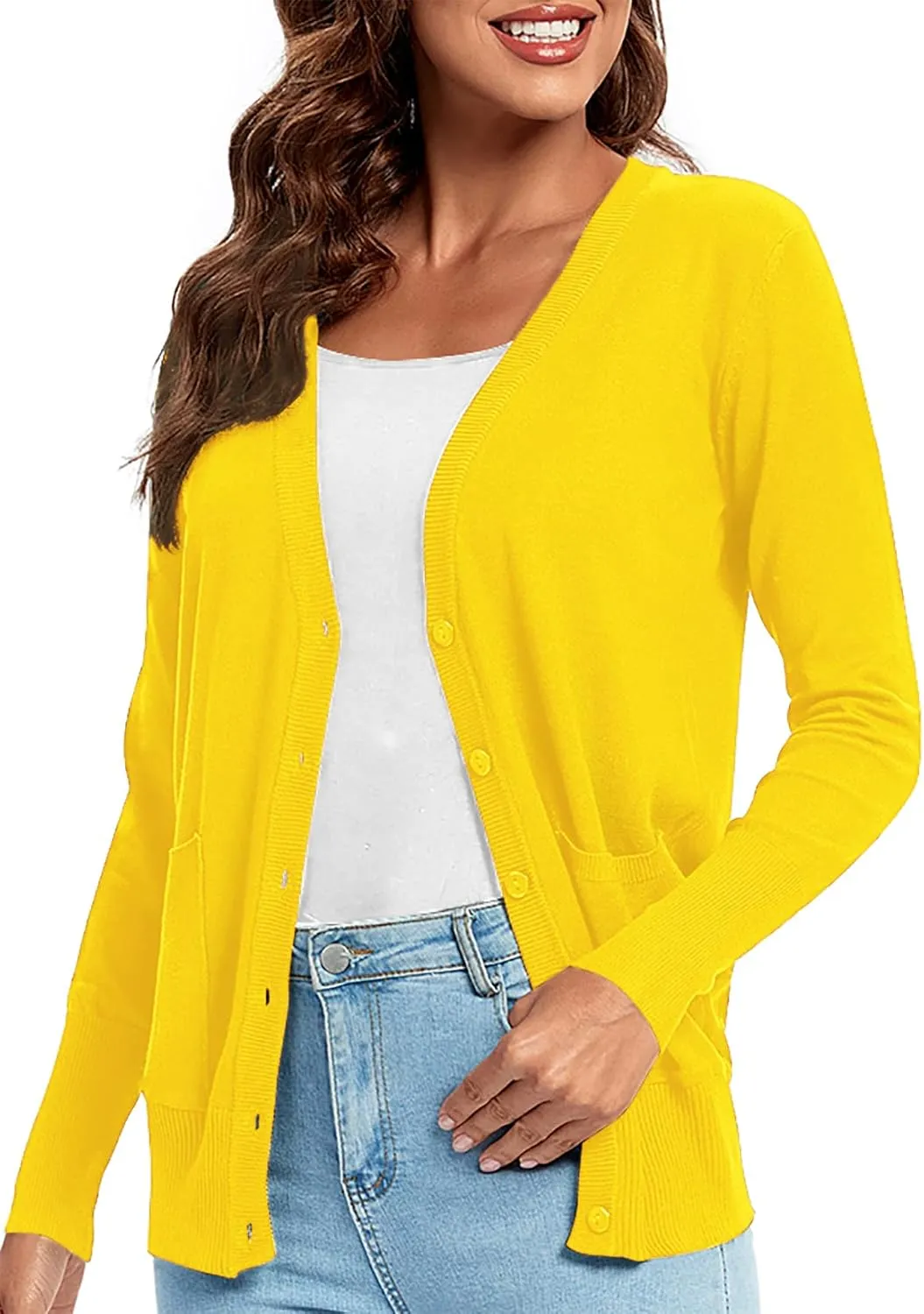 Urban CoCo Women's Lightweight Long Sleeve Cardigan Sweaters V-Neck Button Down Knit Sweater with Pockets