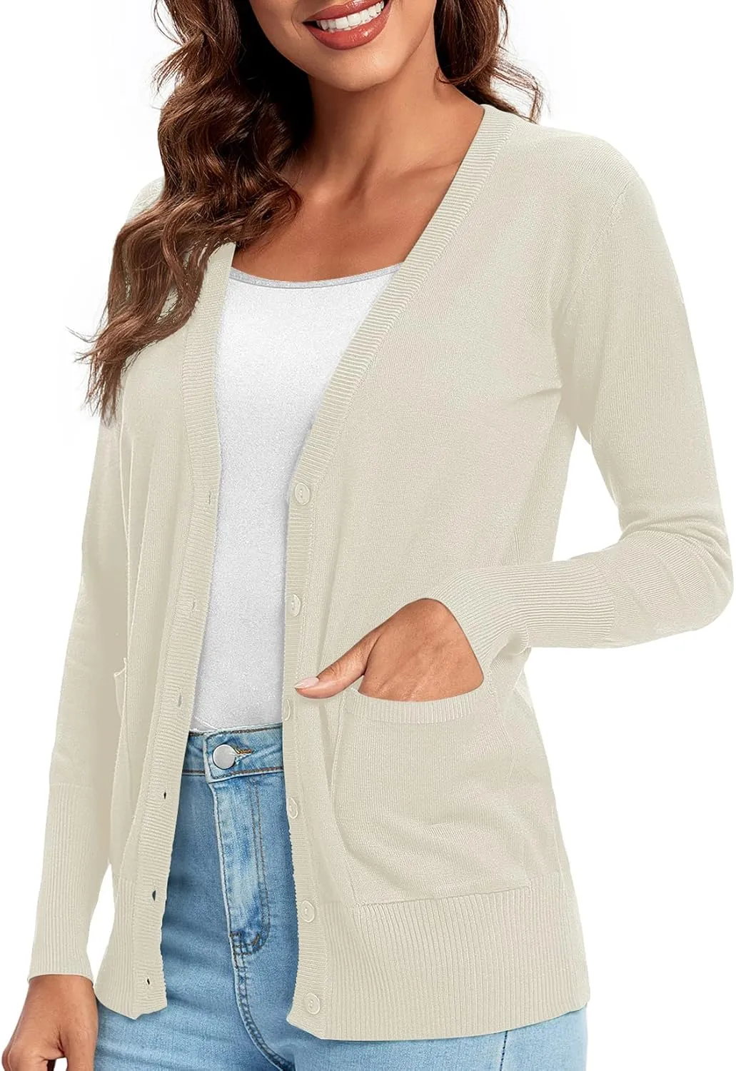 Urban CoCo Women's Lightweight Long Sleeve Cardigan Sweaters V-Neck Button Down Knit Sweater with Pockets