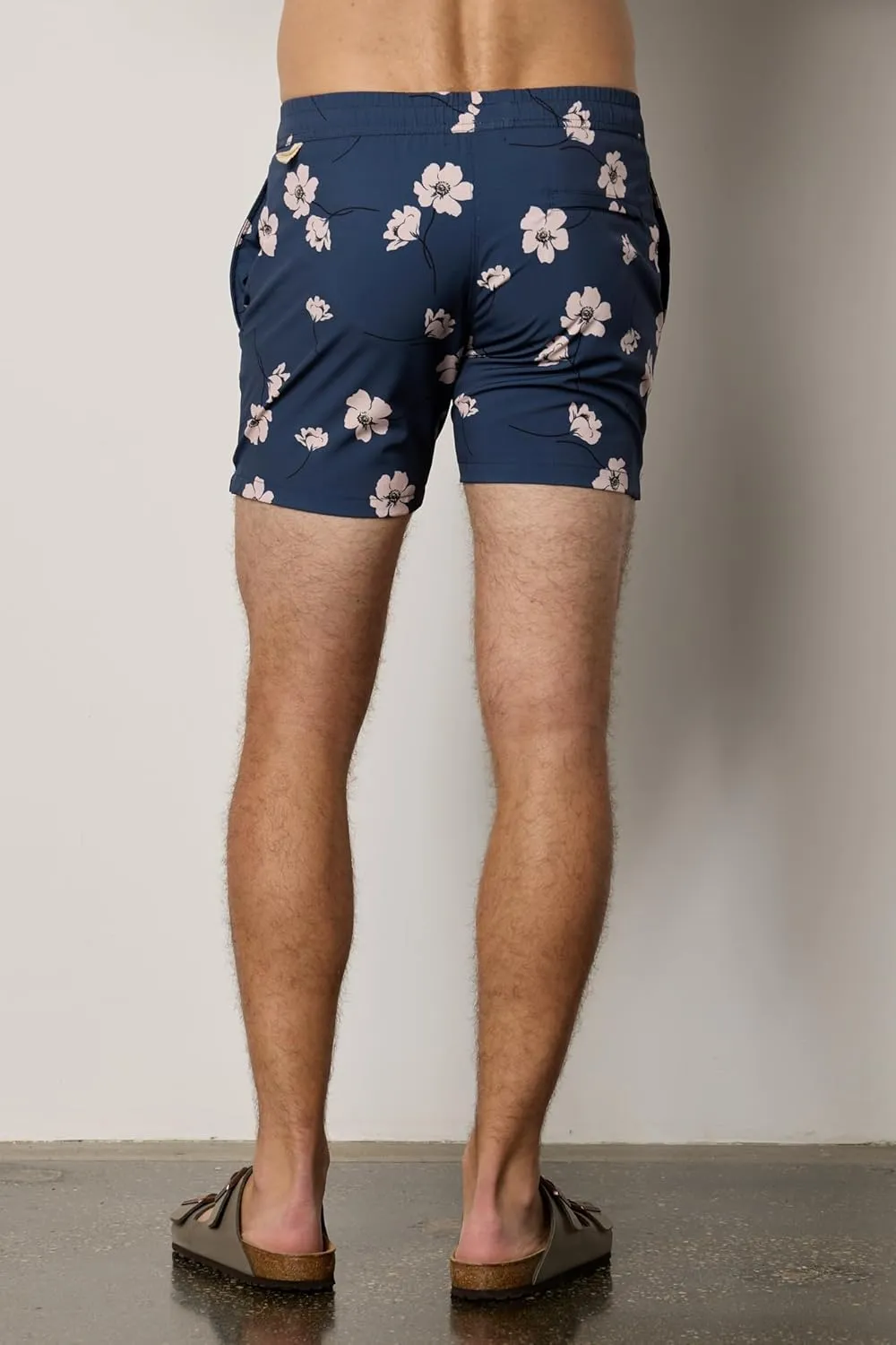 Velvet by Graham & Spencer Men's Ricardo Printed Board Shorts