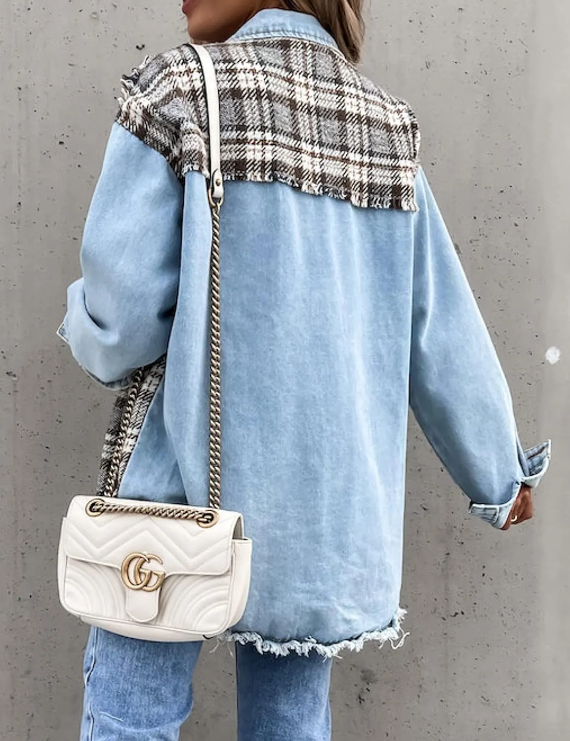 Womens Oversized Plaid Denim Jacket Long Sleeve Frayed Hem Button Down Shacket Coat